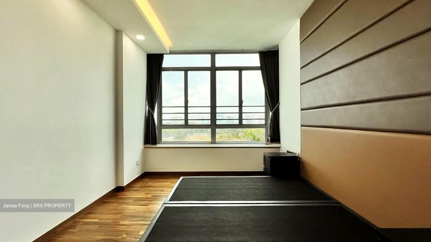 The Lakeshore (D22), Condominium #553255901